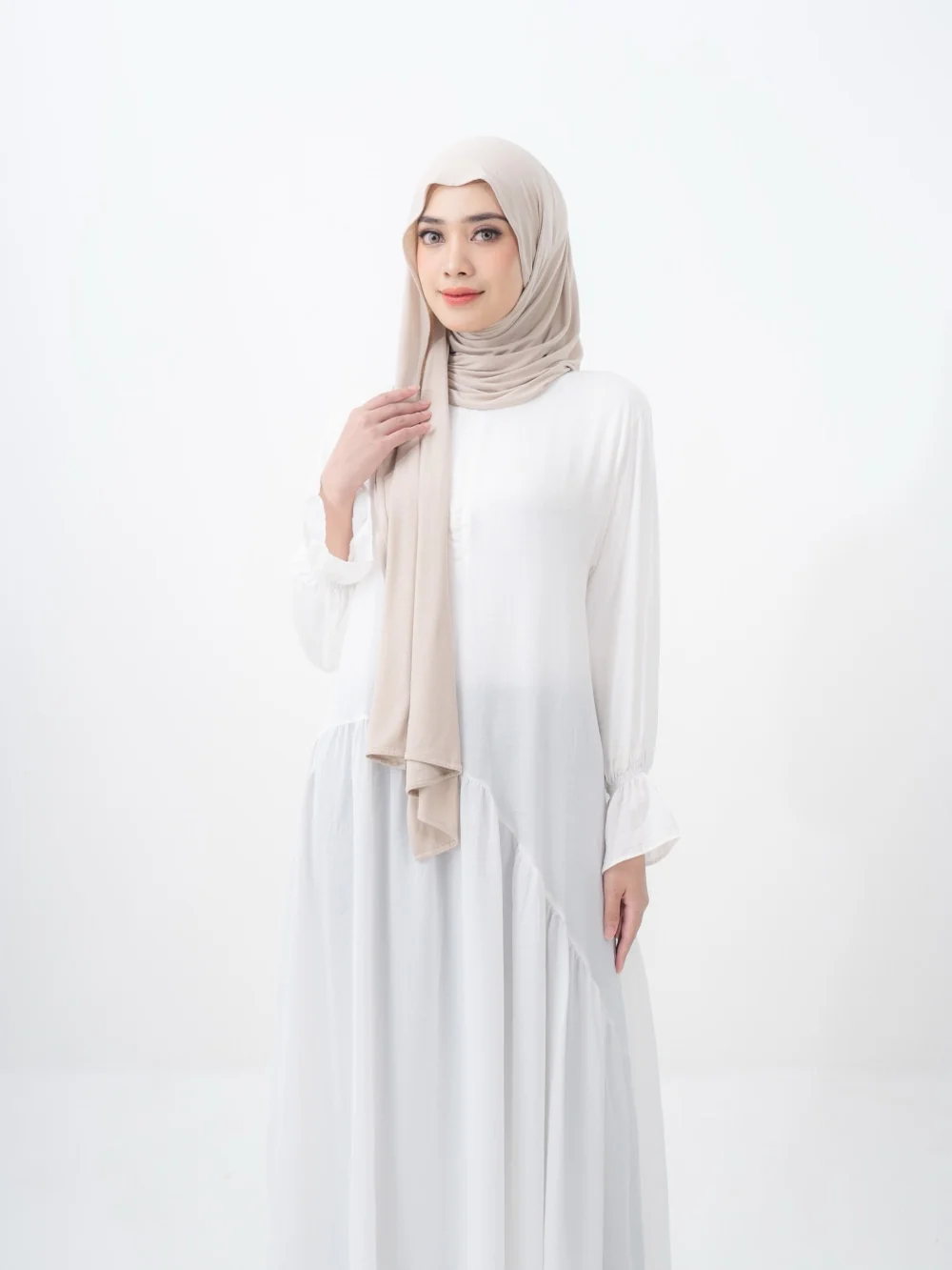 Koleksi hijab dan busana muslim produksi Tiga Raga Konveksi Bandung — foto 1