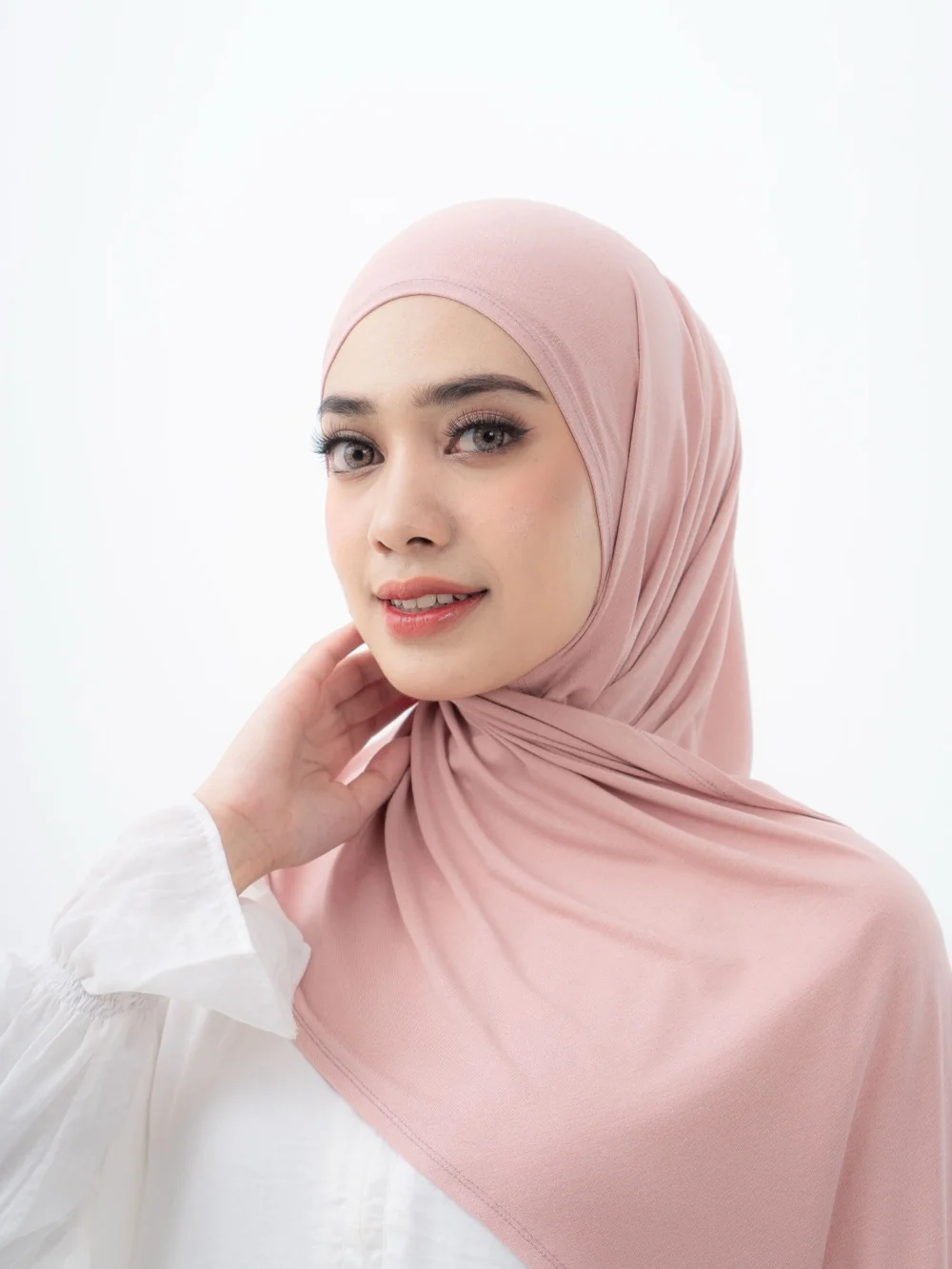 Koleksi hijab dan busana muslim produksi Tiga Raga Konveksi Bandung — foto 5