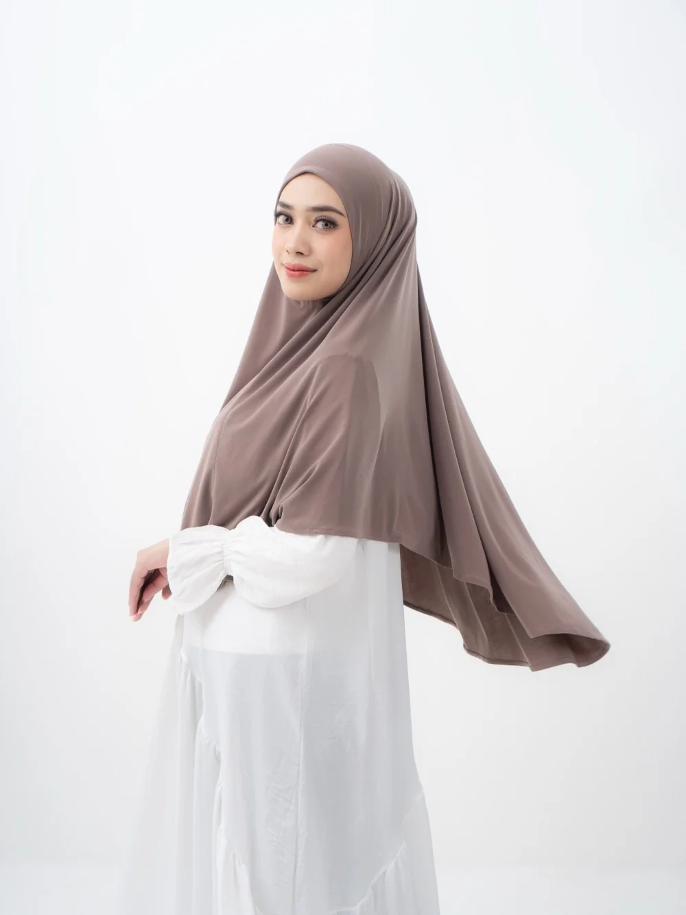 Koleksi hijab dan busana muslim produksi Tiga Raga Konveksi Bandung — foto 7