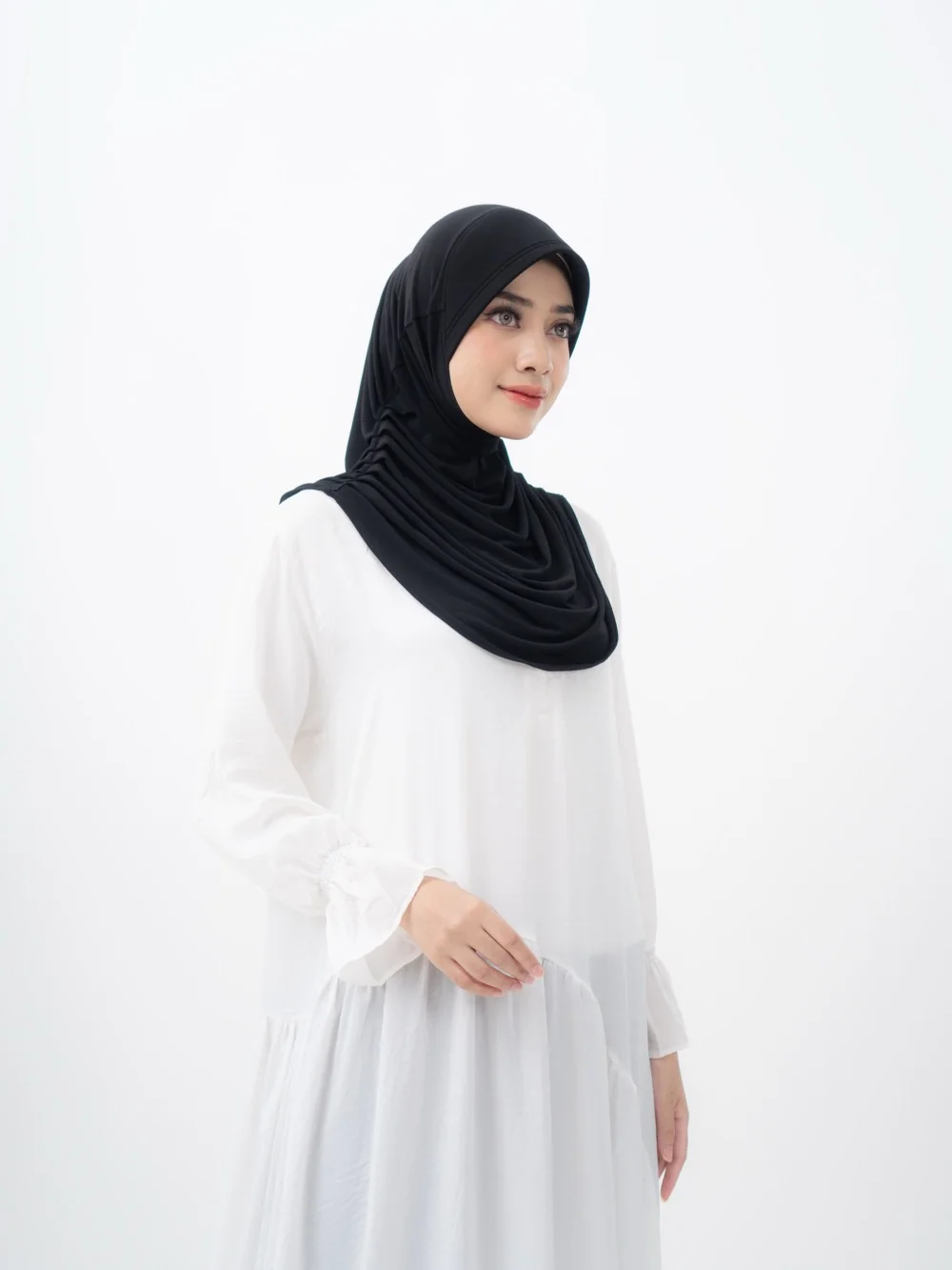 Koleksi hijab dan busana muslim produksi Tiga Raga Konveksi Bandung — foto 8